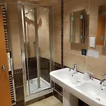 Affittacamere Park Inc Free Off-site Health Club Windermere