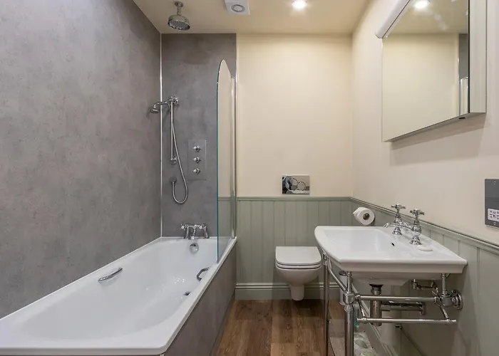 Park Inc Free Off-site Health Club Guest house